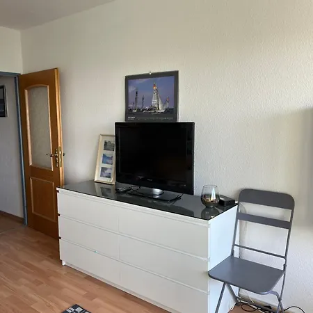 Apartamento - Olympia Schilksee Mit Sonnenbalkon Und Parkplatz In Strandnaehe Kiel