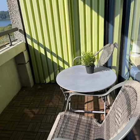 - Olympia Schilksee Mit Sonnenbalkon Und Parkplatz In Strandnaehe Apartamento Kiel
